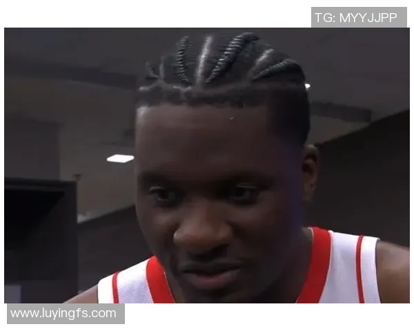 克林特卡佩拉：从默默无闻到NBA篮板王的成长之路