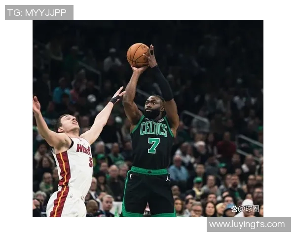 凯尔特人与骑士的精彩对决图解分析与赛场亮点回顾 凯尔特人与骑士的精彩对决图解分析与赛场亮点回顾