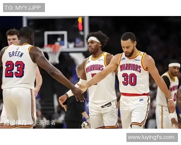 勇士主场迎战尼克斯期待精彩对决与激情时刻