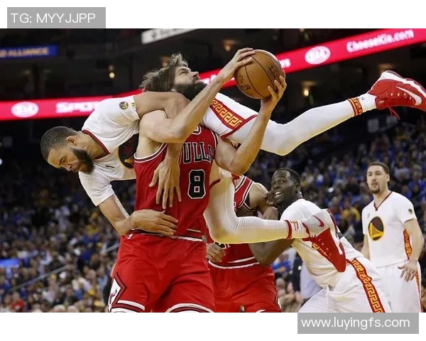 勇士与公牛精彩对决回放尽览30日比赛亮点与精彩瞬间 勇士与公牛精彩对决回放尽览30日比赛亮点与精彩瞬间