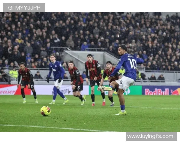 埃福顿主场迎战诺维奇双方争夺英超宝贵积分激战在即