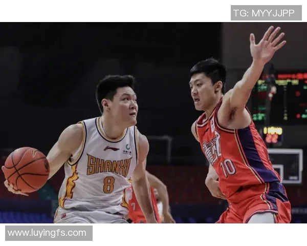 广东队与新疆队激战第31轮争夺季后赛席位的关键之战