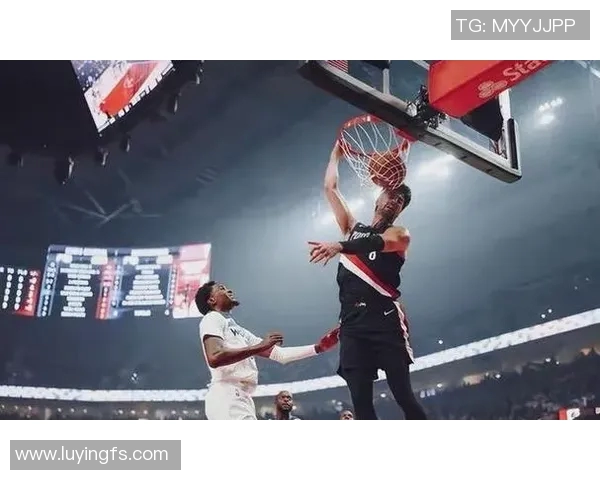 文班亚马法国队首战狂砍27分横扫意大利引发NBA球探热议