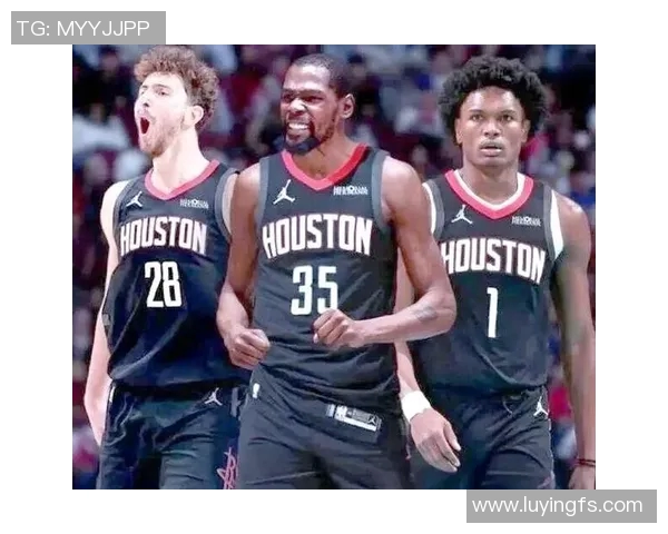 火箭队与灰熊队的激烈对决揭示了季前赛的精彩与挑战 火箭队与灰熊队的激烈对决揭示了季前赛的精彩与挑战