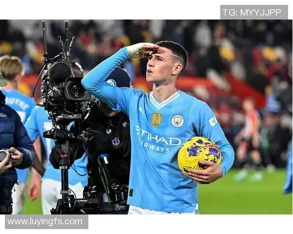 福登的崛起与曼城的辉煌之路探讨年轻球员在现代足球中的重要性 福登的崛起与曼城的辉煌之路探讨年轻球员在现代足球中的重要性