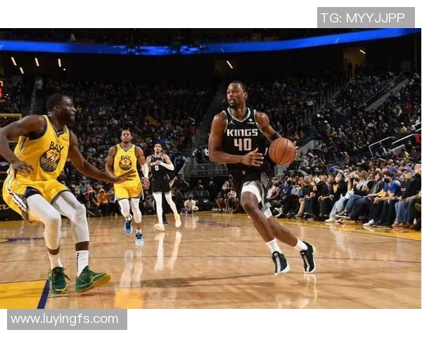 重庆足球队包夹战术的创新与发展探讨 重庆足球队包夹战术的创新与发展探讨