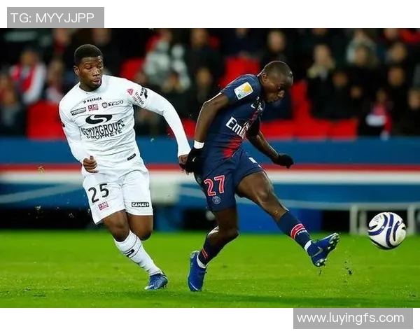 2020年巴黎圣日耳曼对阵梅斯精彩回顾与比赛亮点分析 2020年巴黎圣日耳曼对阵梅斯精彩回顾与比赛亮点分析