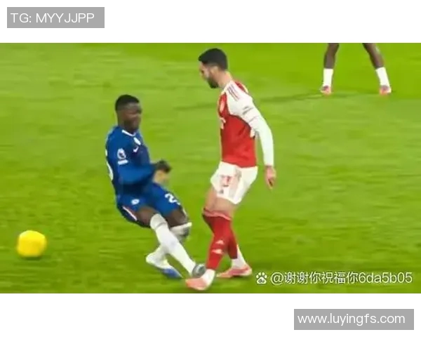 切尔西与阿森纳球迷冲突引发激烈斗殴现场混乱不堪